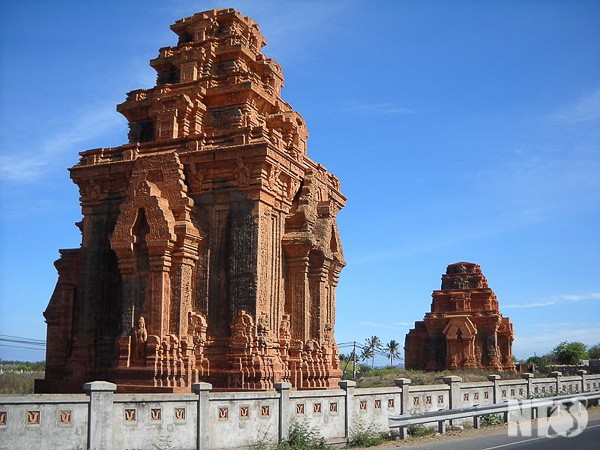 ការងារ អភិរក្សកេរ្ហិ៍ដំណែលប្រវត្តិសាស្រ្តនៃជនជាតិ ChamនៅNinh Thuan។ - ảnh 2